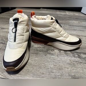 Sorel Out N About III Puffy Zip WP boots